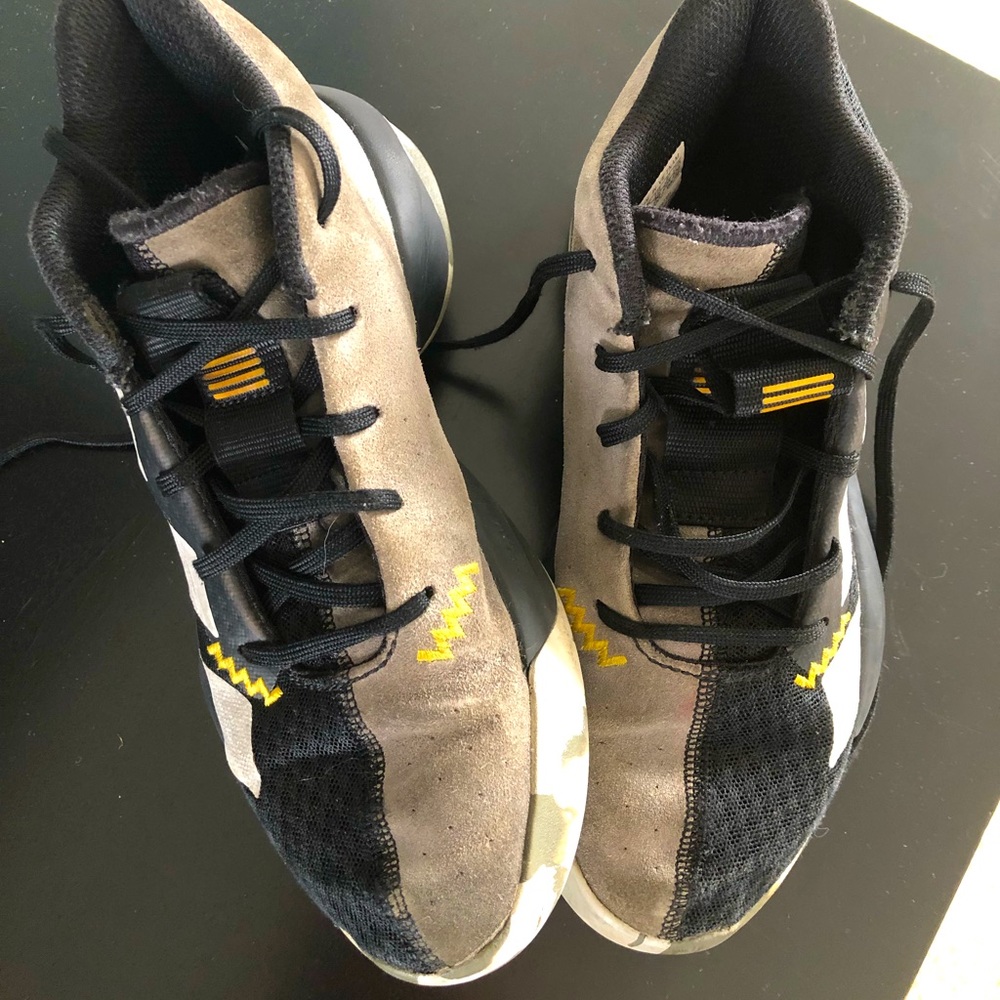 Adidas boys sneakers